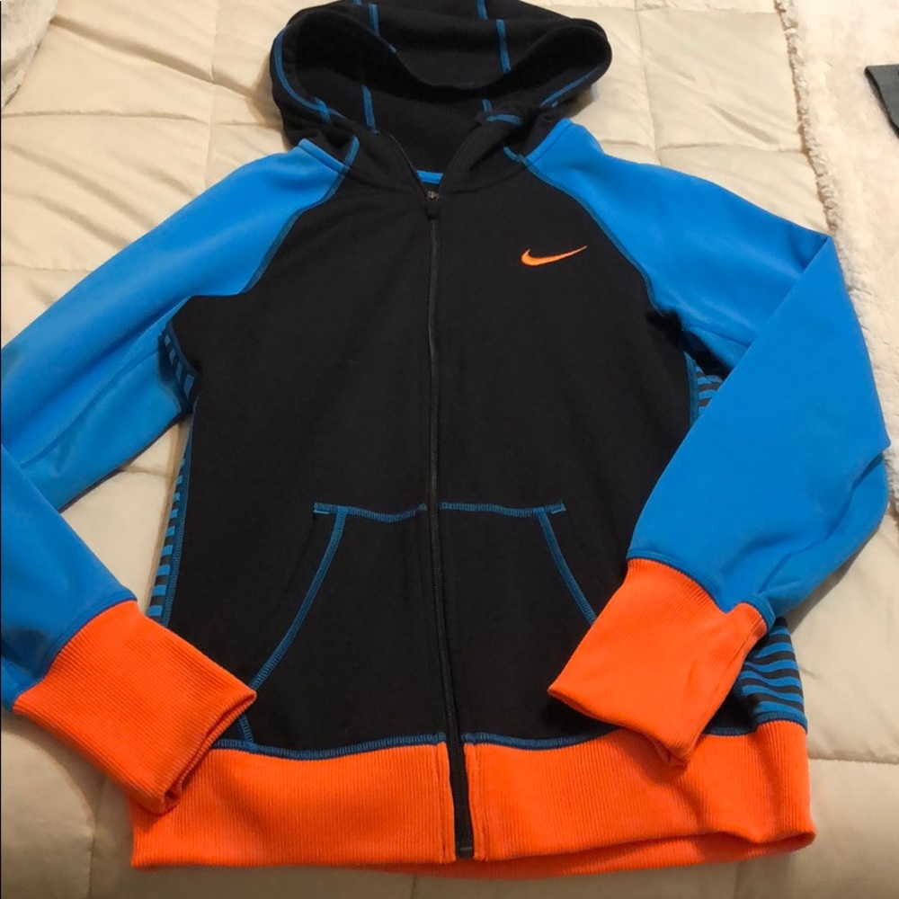 Nike sweatshirt